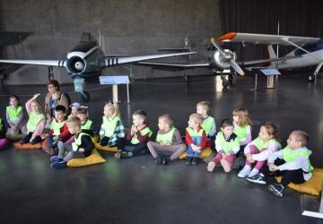 Wycieczka grupy 0b do Muzeum Lotnictwa w Krakowie